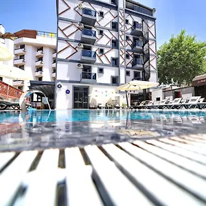 My 2*, Kuşadası Türkiye